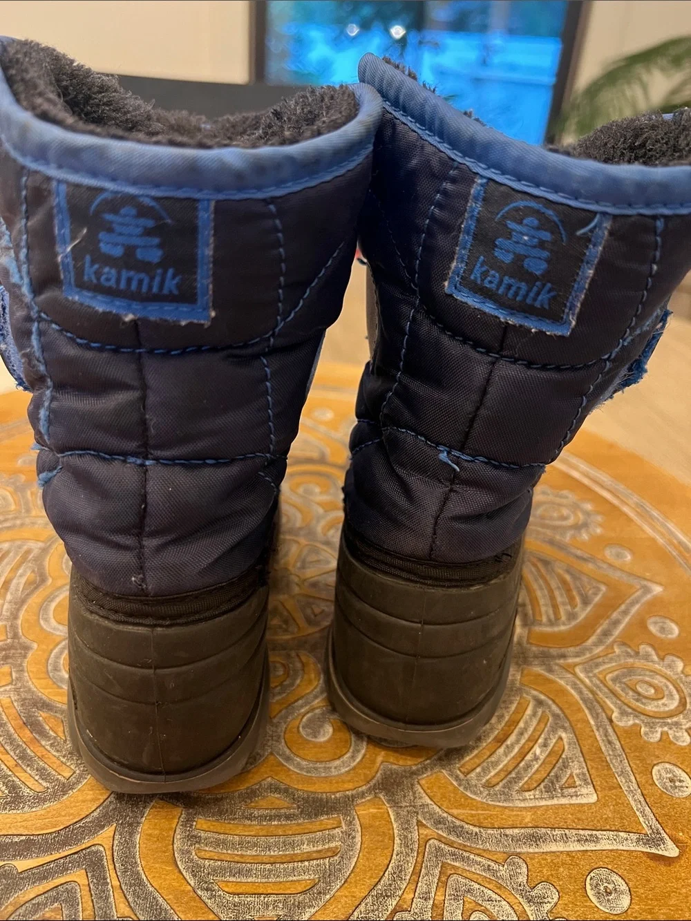 Size 10 Kamik Kids Snow Boots in Navy Blue and Black. Good condition
